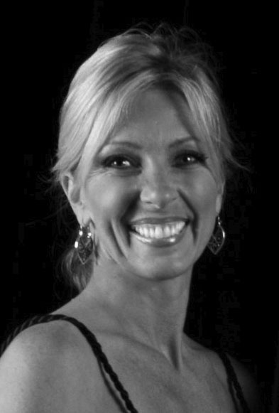 Corinne-Roxanne-Clarke-Larson_Designer_Artist_Creative_Director-bw